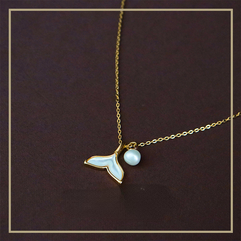 Collar de nácar con perlas de agua dulce y cola de pez con diseño de nicho para mujer