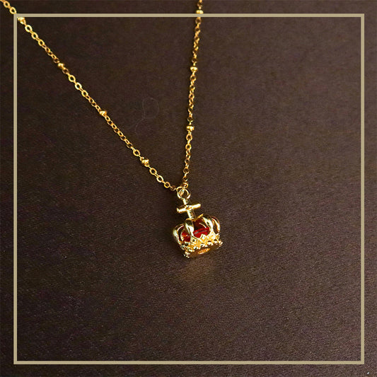 Classic Vintage Crown Pendant Women's Necklace - jewelryweilin