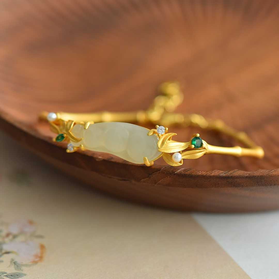 S925 Silver Inlaid Hetian Nephrite "Blessing Bean" Bracelet