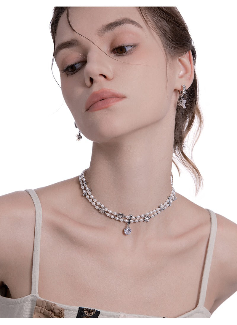 Secret garden pearl necklace