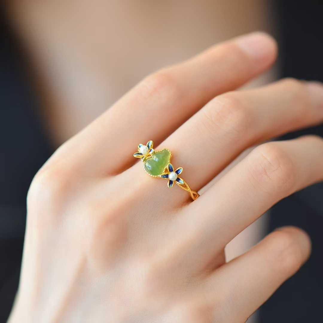 925 Silver Inlaid Hetian Nephrite "Gourd & Orchid" Ring
