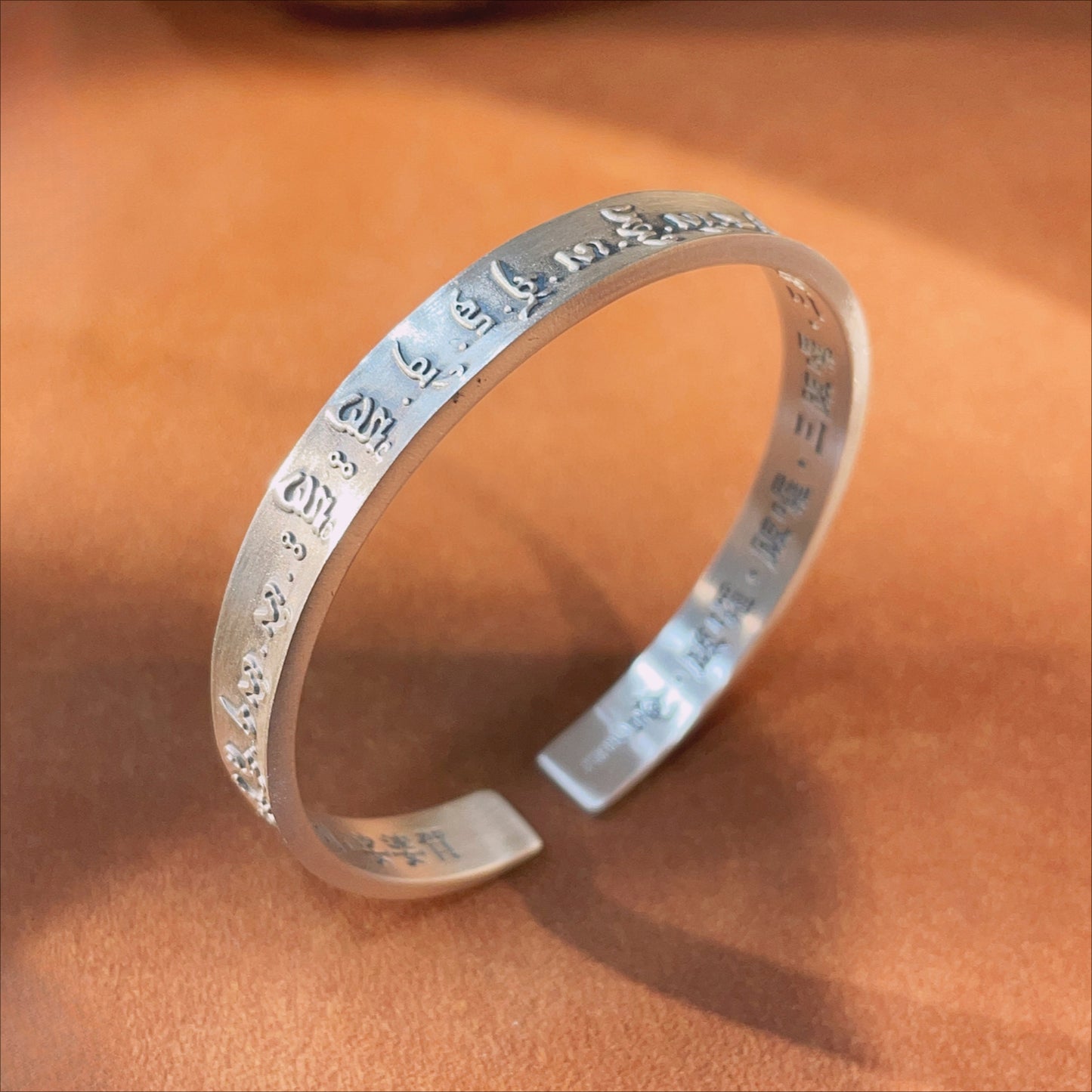 Pulsera Vajra de plata tibetana chinoiserie