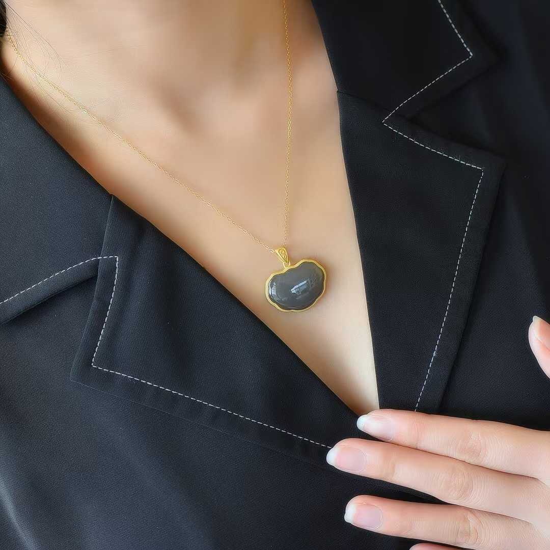 S925 Silver Inlaid Hetian Nephrite "Locket" Pendant