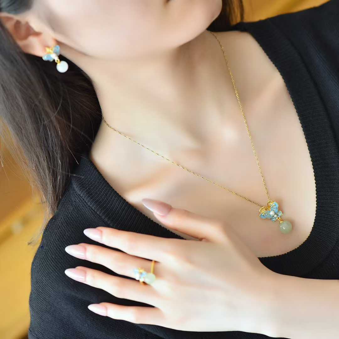 S925 Silver Inlaid Hetian Nephrite "Fluttering Butterflies" Jewelry Set
