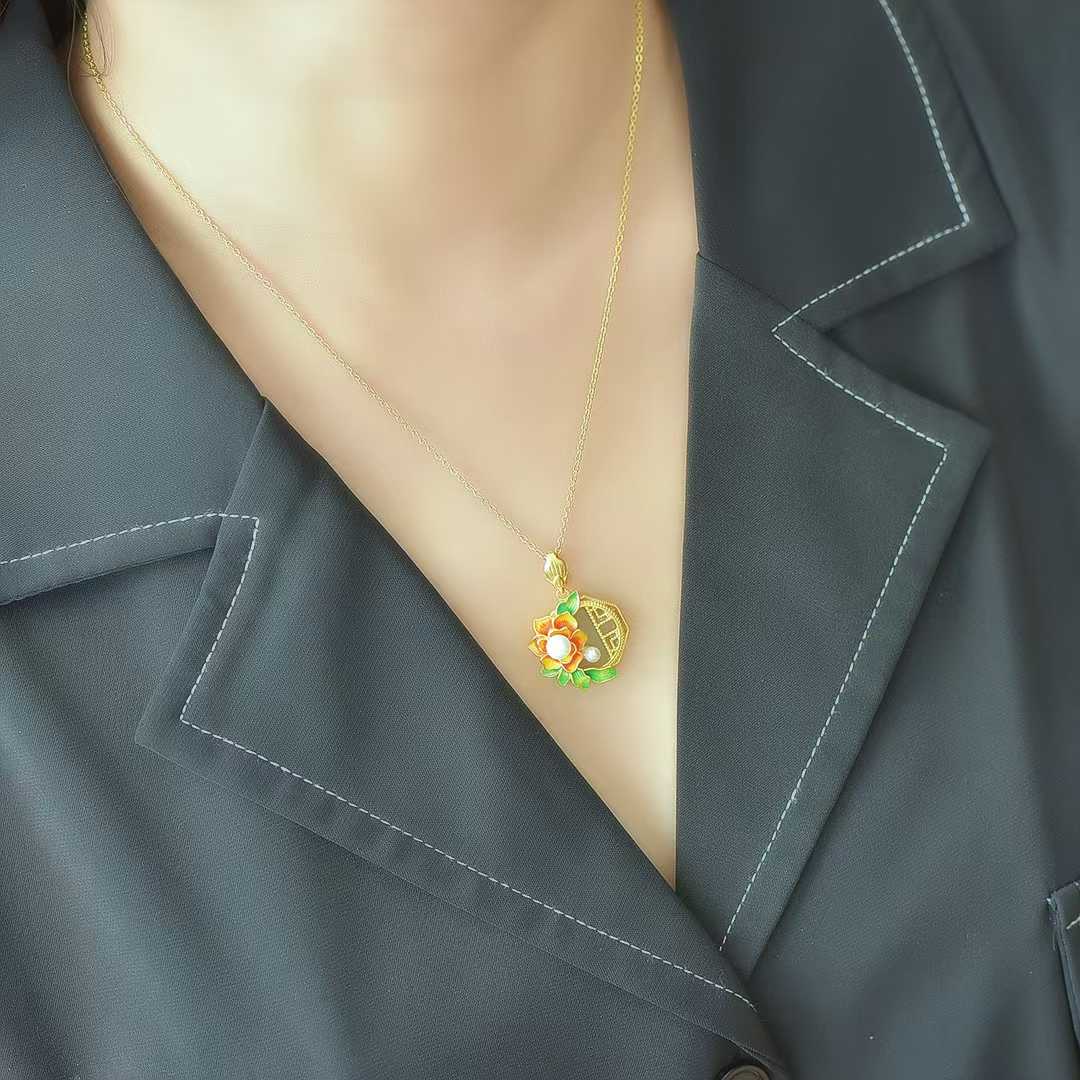 925 Silver Inlaid Hetian Nephrite "Blooming Prosperity" with Pearl Pendant