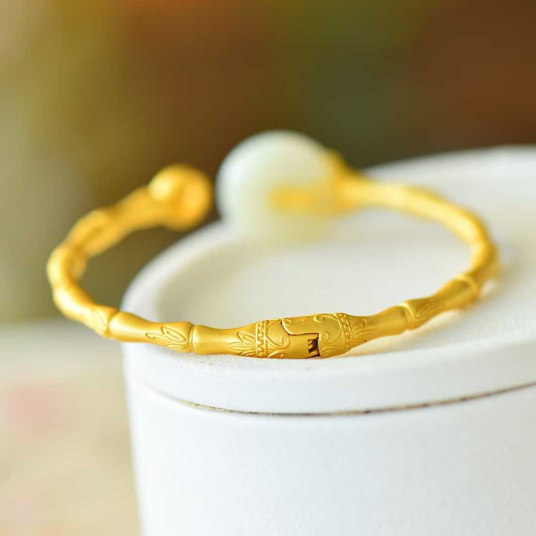 925 Silver Inlaid Hetian Nephrite "Peace Buckle & Auspicious Clouds" Bracelet