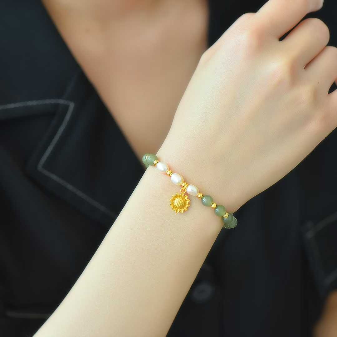 Hetian Nephrite (Sunny Water Material) Fortune-Turning Bead & Sunflower Bracelet