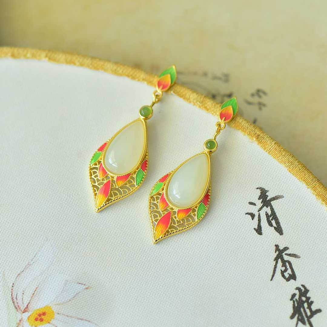 925 Silver Inlaid Nephrite "Graceful Lady by Autumn Waters" Teardrop Stud Earrings
