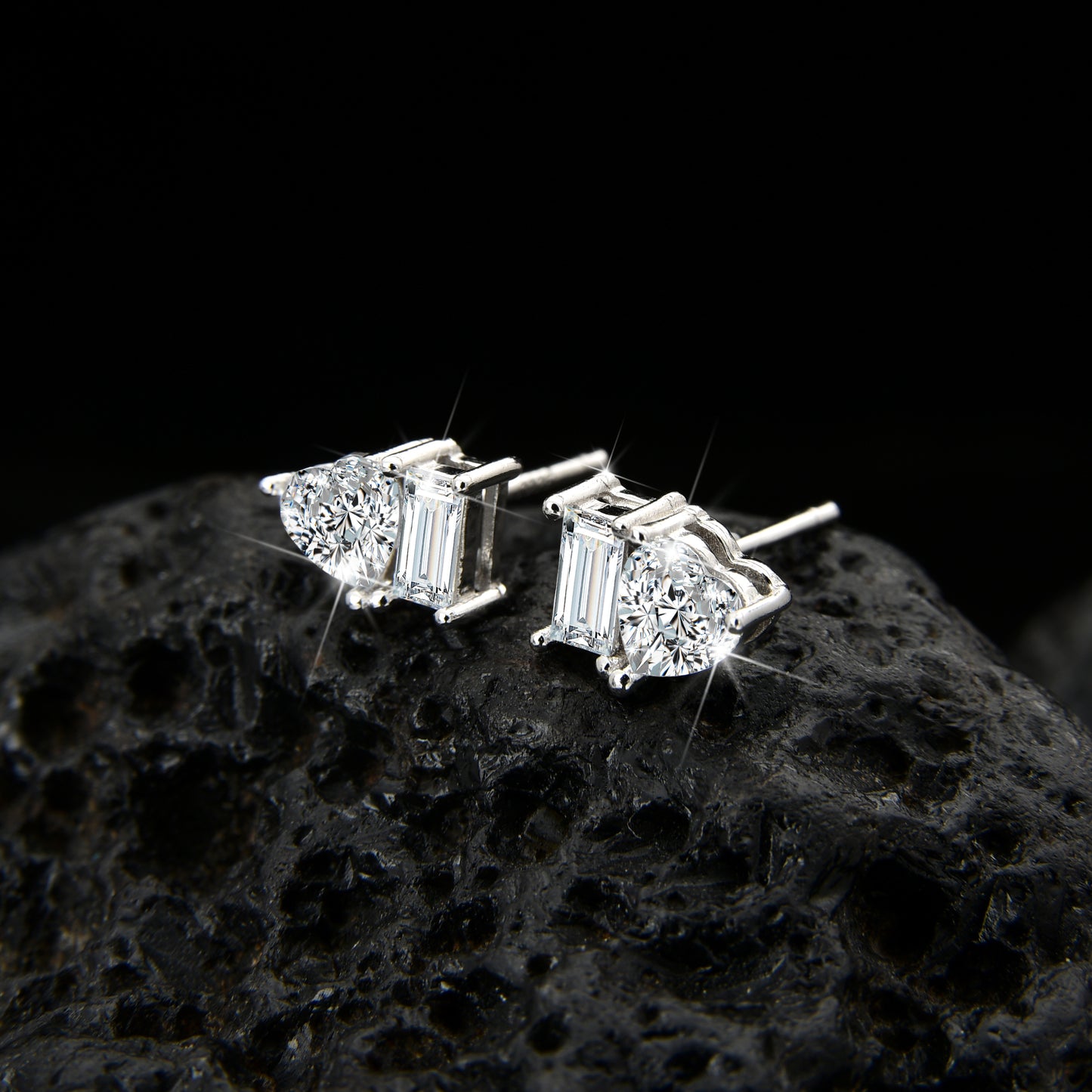 Pendientes sencillos de circonita cúbica con forma de corazón de melocotón de alta gama