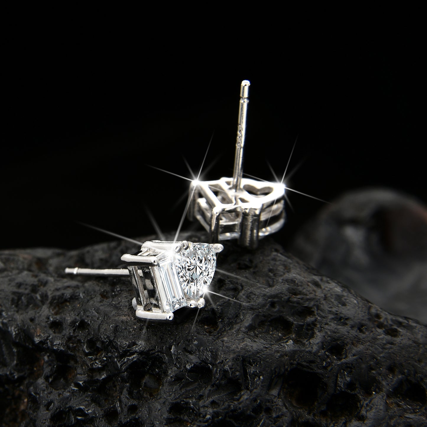 Pendientes sencillos de circonita cúbica con forma de corazón de melocotón de alta gama