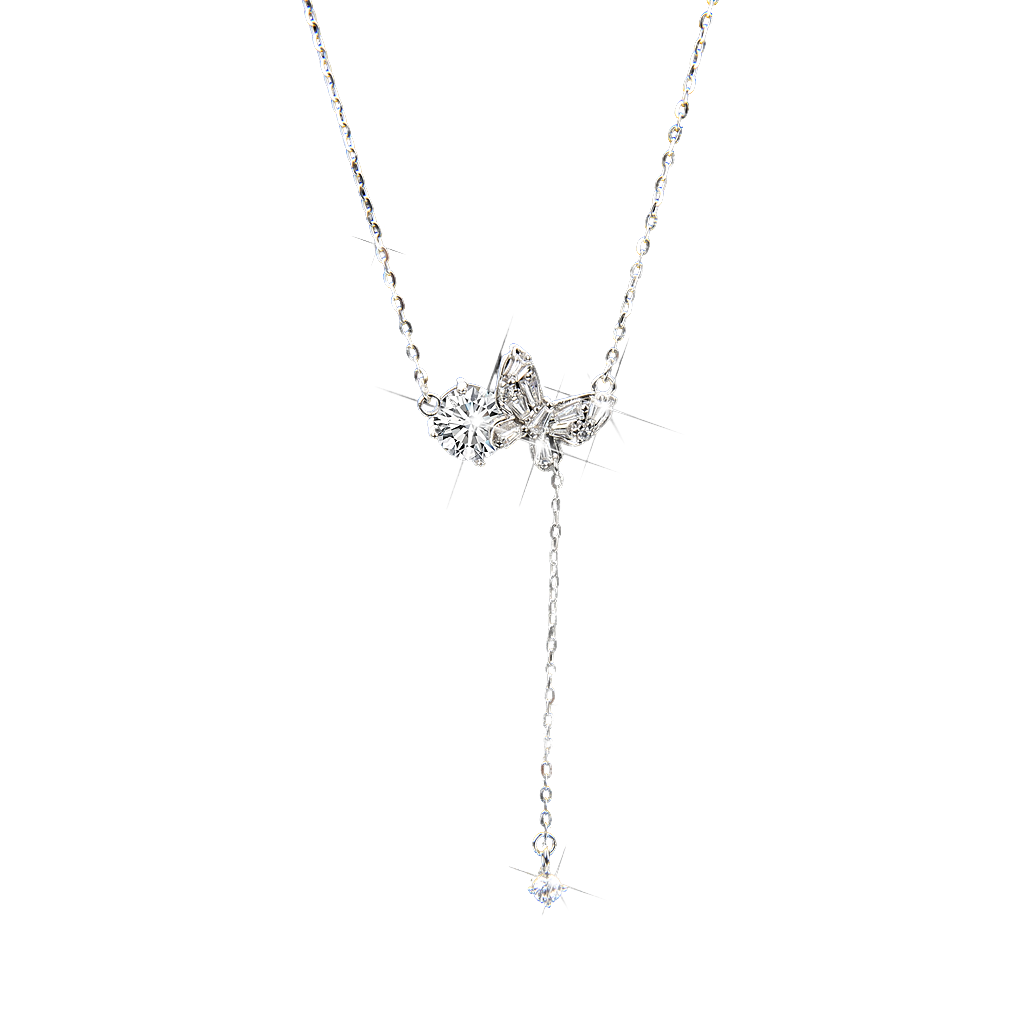 Exquisito collar con colgante de mariposa bañado en oro y circonitas.
