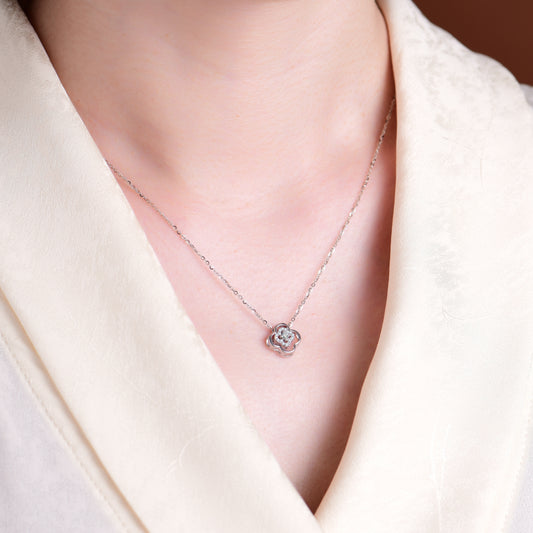 Fashionable and creative four-leaf clover pendant necklace - jewelryweilin