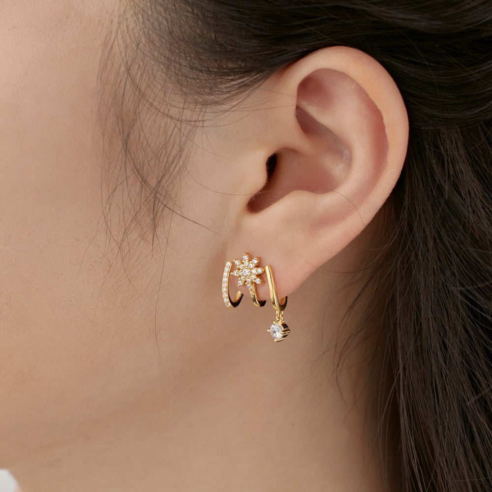 Pendientes de estrella de ocho puntas con circonitas, modernos y personalizados.