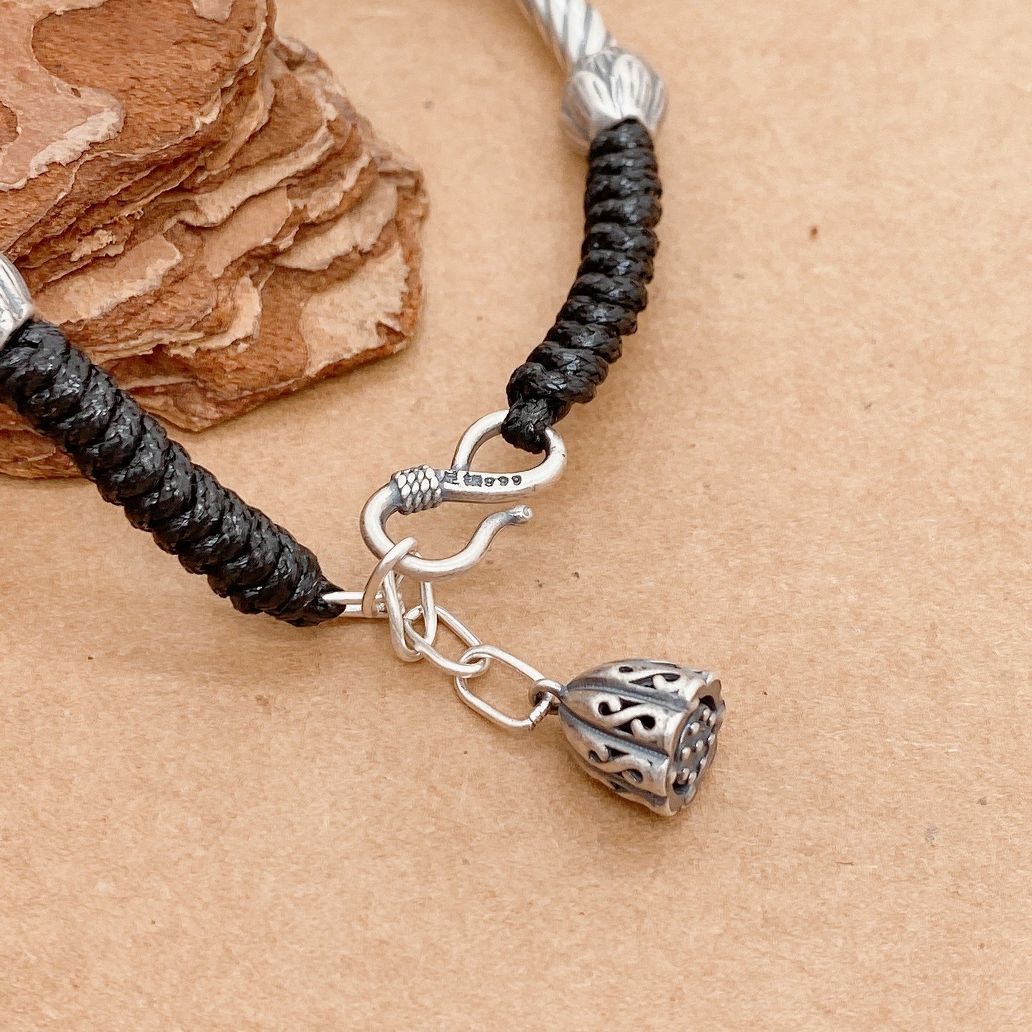 Pulsera de cuerda trenzada tibetana de la suerte
