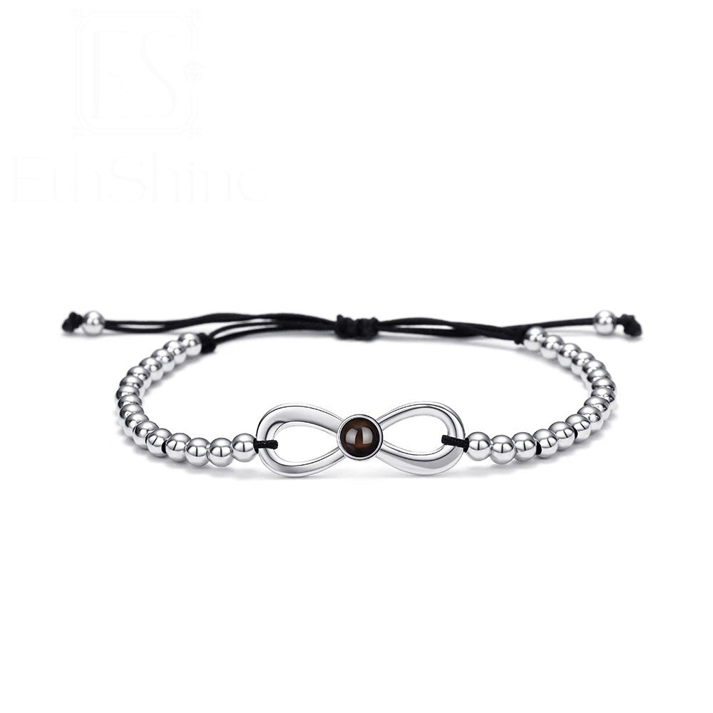 Pulsera de cuentas de latón con lazo y proyección de fotos
