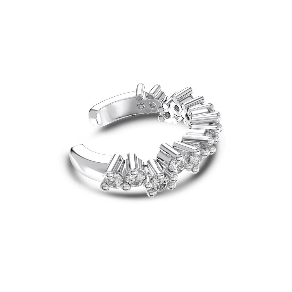 Clips para orejas de circonitas brillantes, modernos y personalizados.