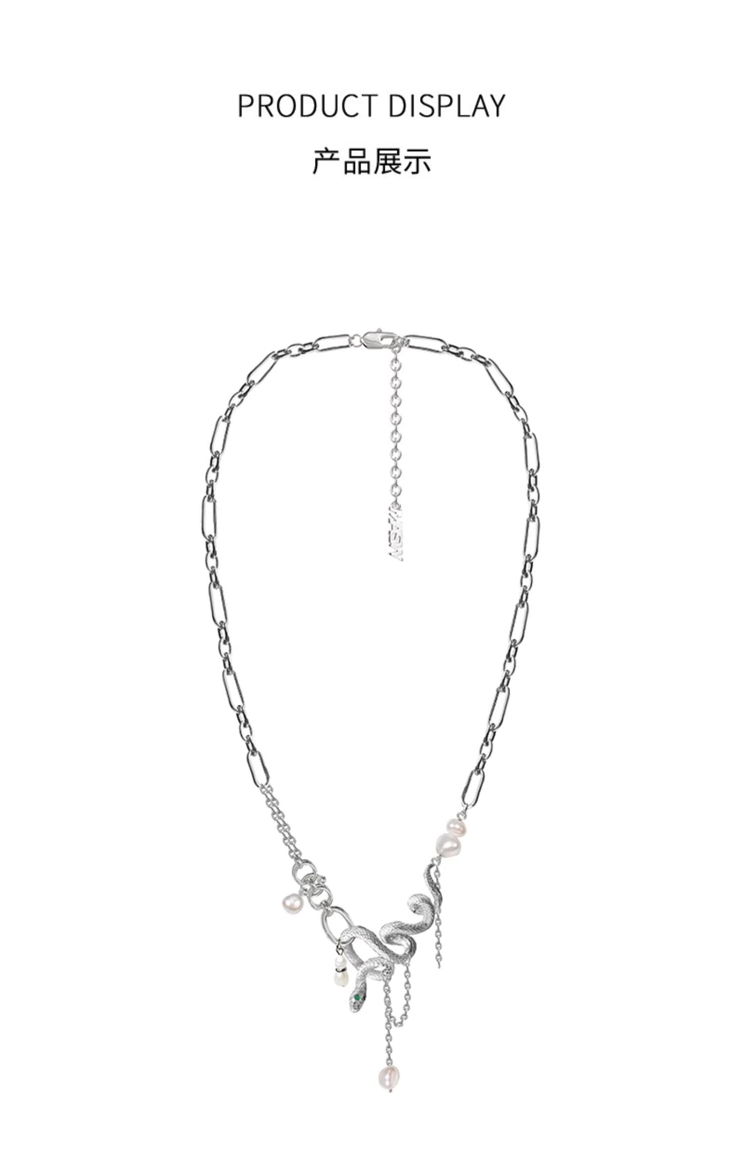 Dancing snake pearl necklace