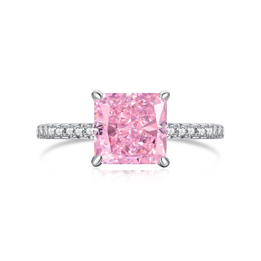 Anillo de circonita con corte de flor de hielo clásico y moderno