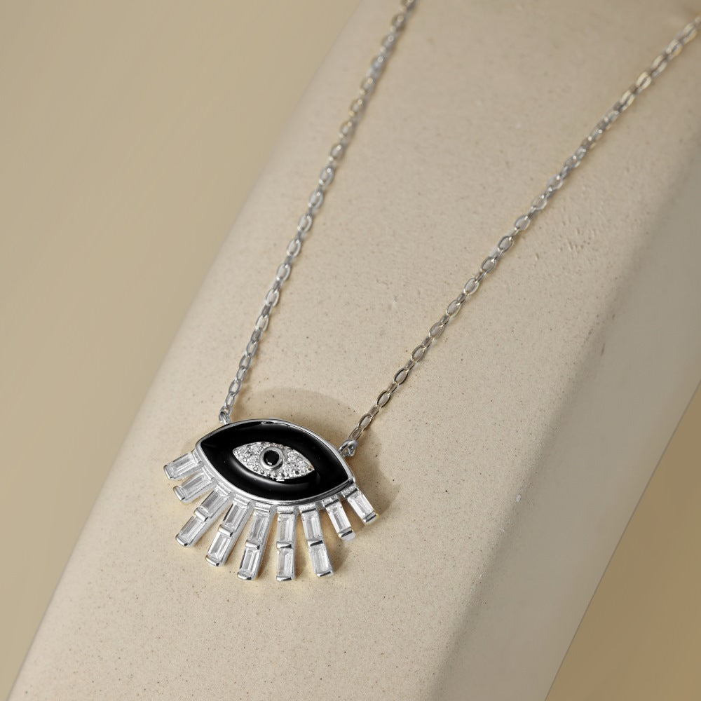 Collar de ojo de diablo moderno y personalizado