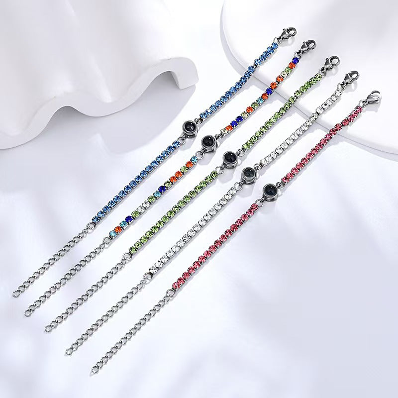 Pulsera fotográfica con proyección de diamantes de colores