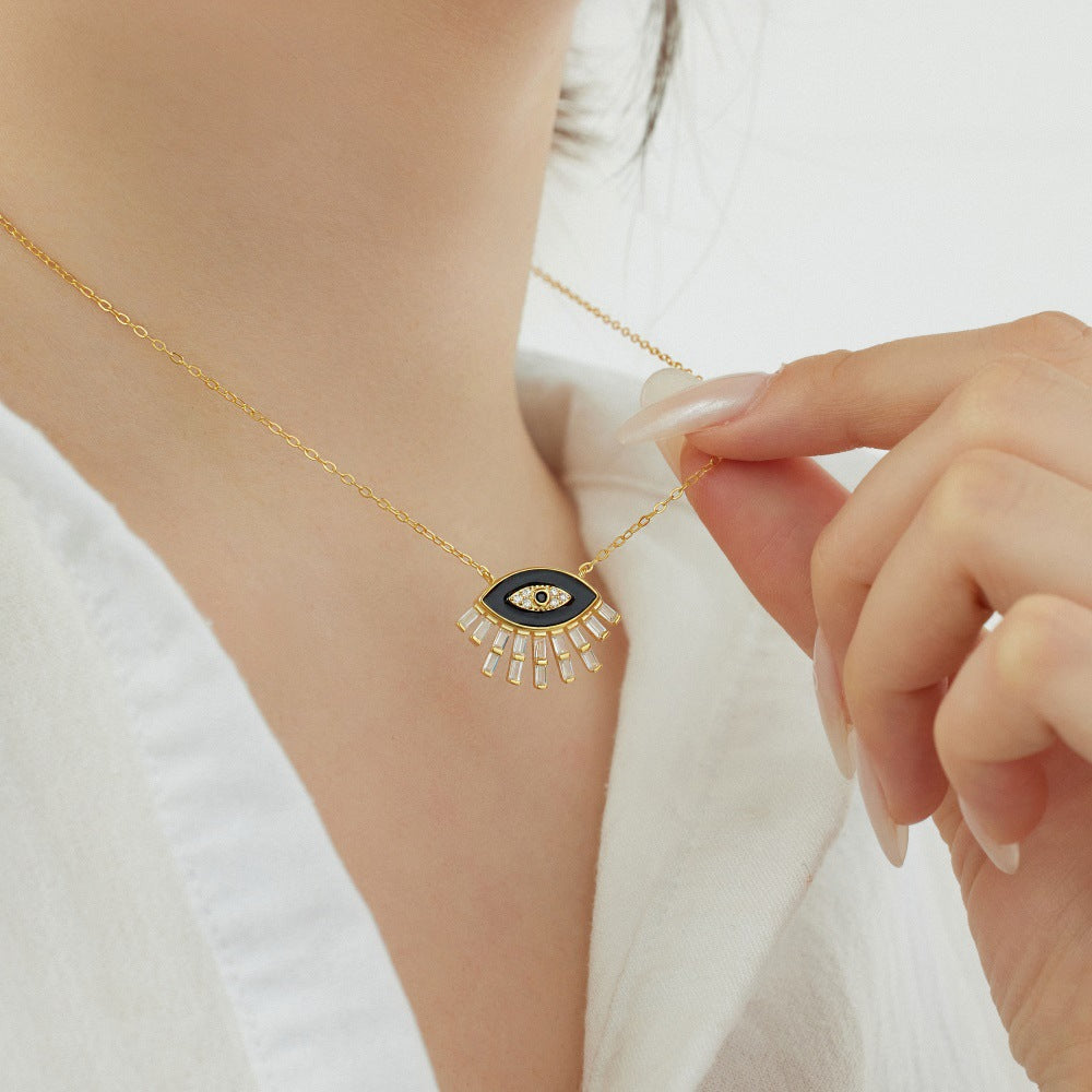 Collar de ojo de diablo moderno y personalizado