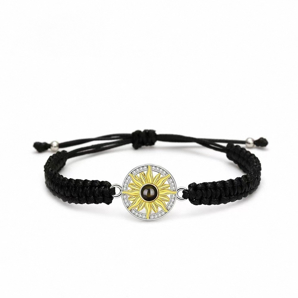 Pulsera tejida con proyección de fotos de girasoles