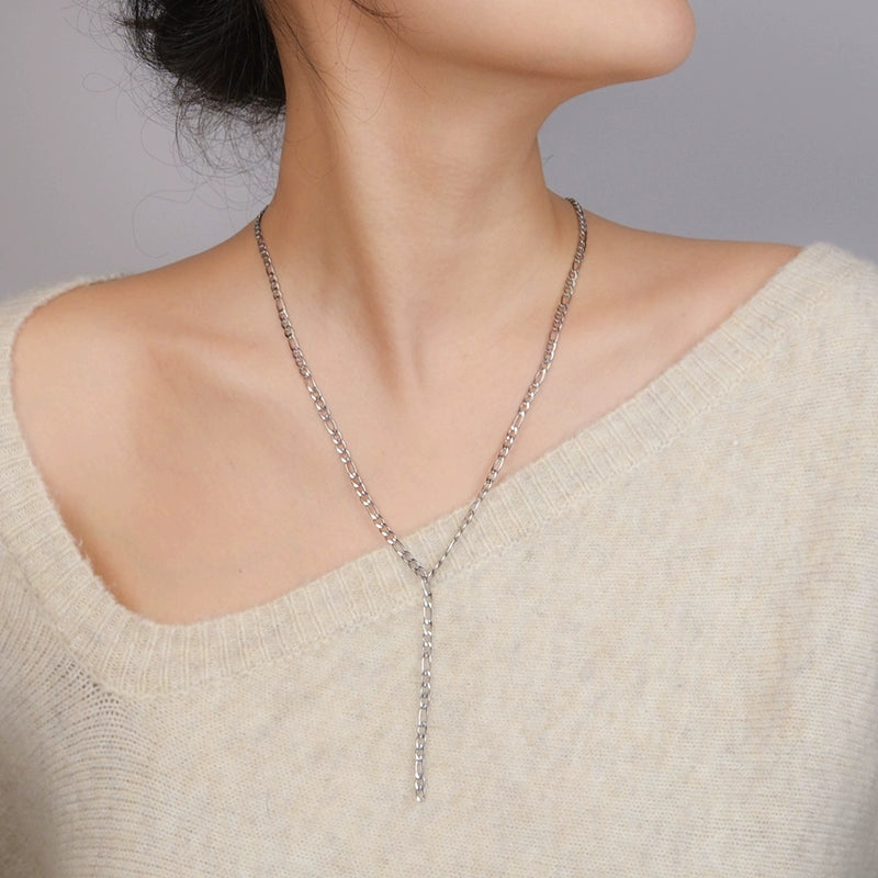 Snowstorm necklace