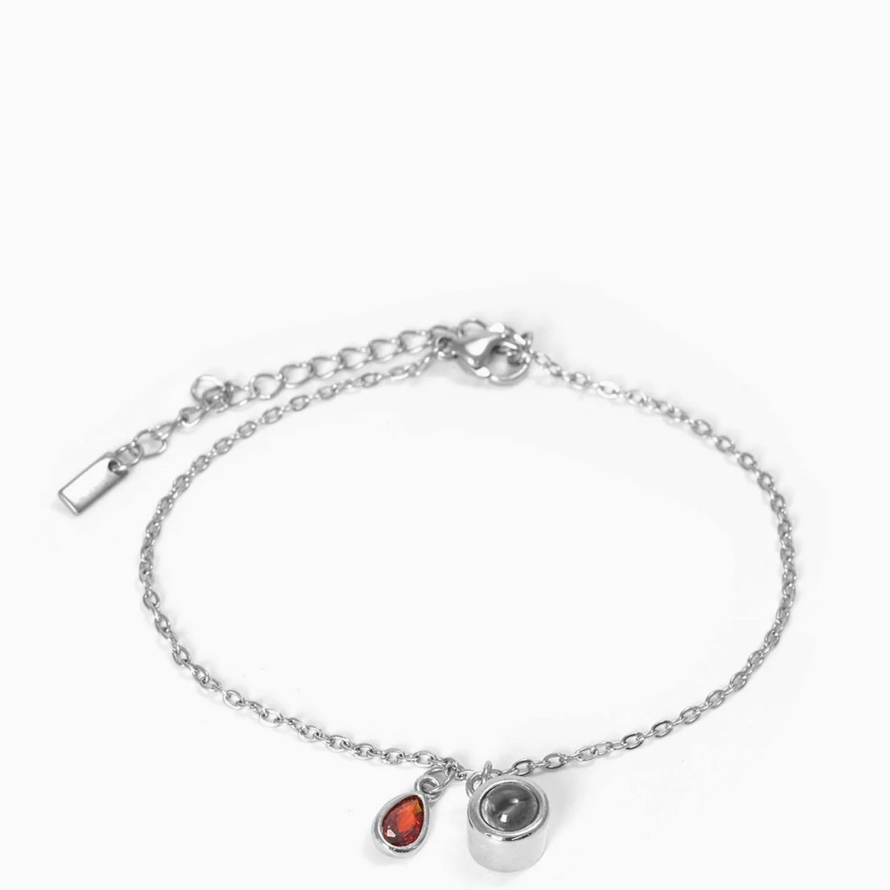 Pulsera con piedra del zodiaco en forma de gota de agua con proyección fotográfica