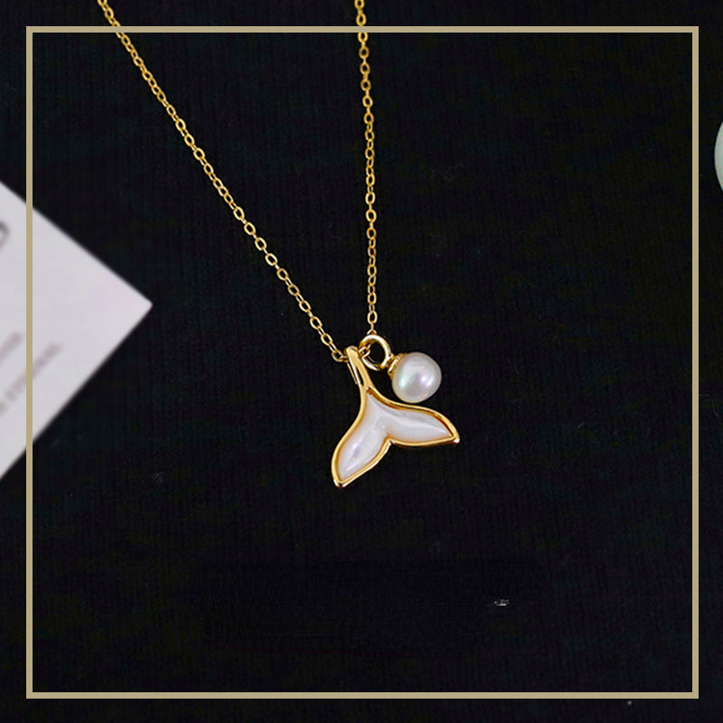 Collar de nácar con perlas de agua dulce y cola de pez con diseño de nicho para mujer