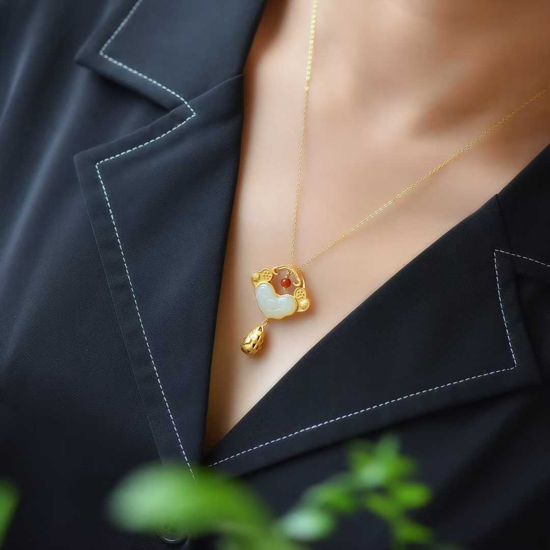 Vintage-Style Silver Inlaid Nephrite "Ruyi" and "Yingluo" Pendant