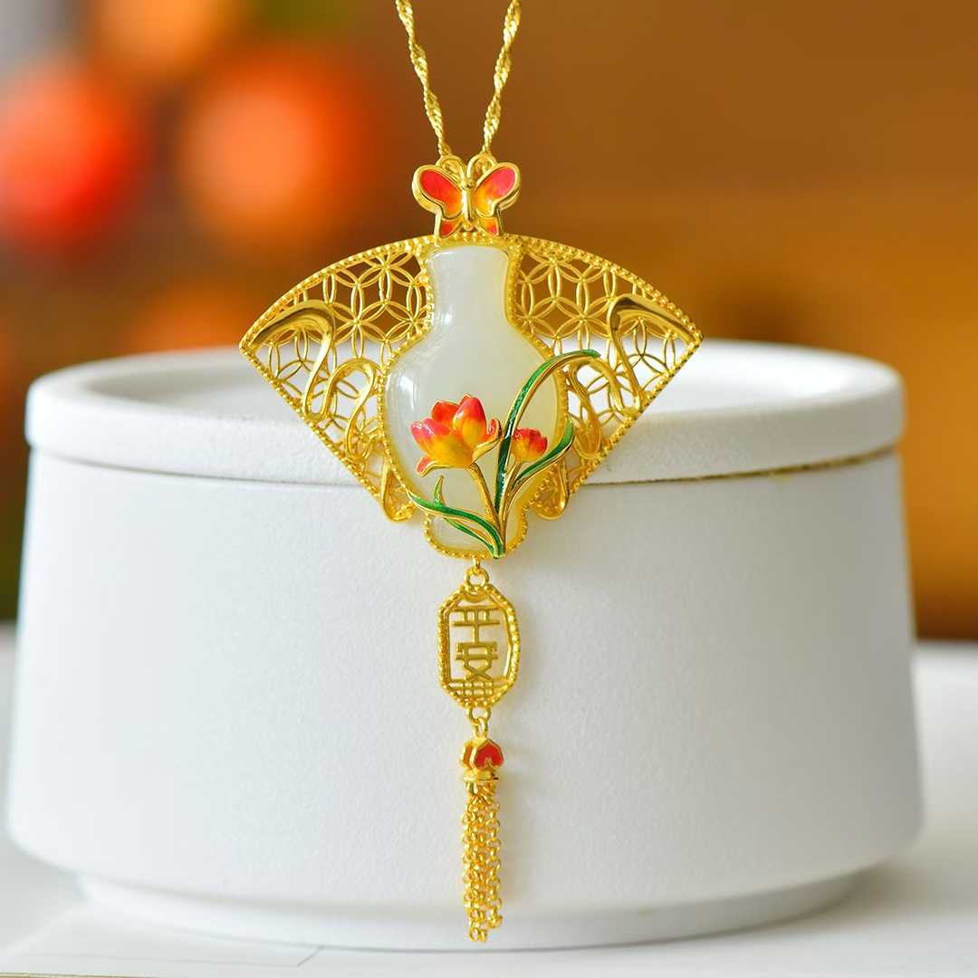 Vintage-Style Silver Inlaid Hetian Nephrite "Peace Vase" Tassel Set