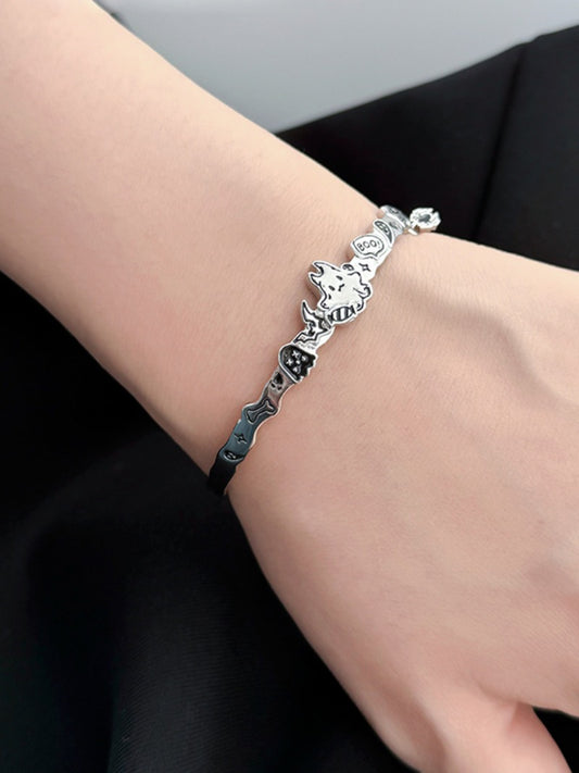 Pulsera fantasma del pequeño diablo