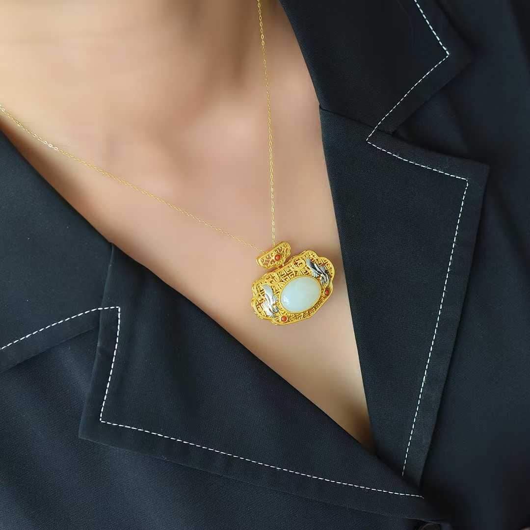 925 Silver Inlaid Nephrite "Deer & Crane for Auspiciousness" Two-Tone Pendant
