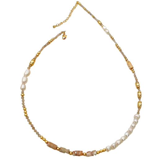 Collar sencillo y colorido con perlas de agua dulce de piedra natural para mujer. 