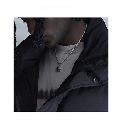 Collar de hip-hop con colgante de esmeralda 