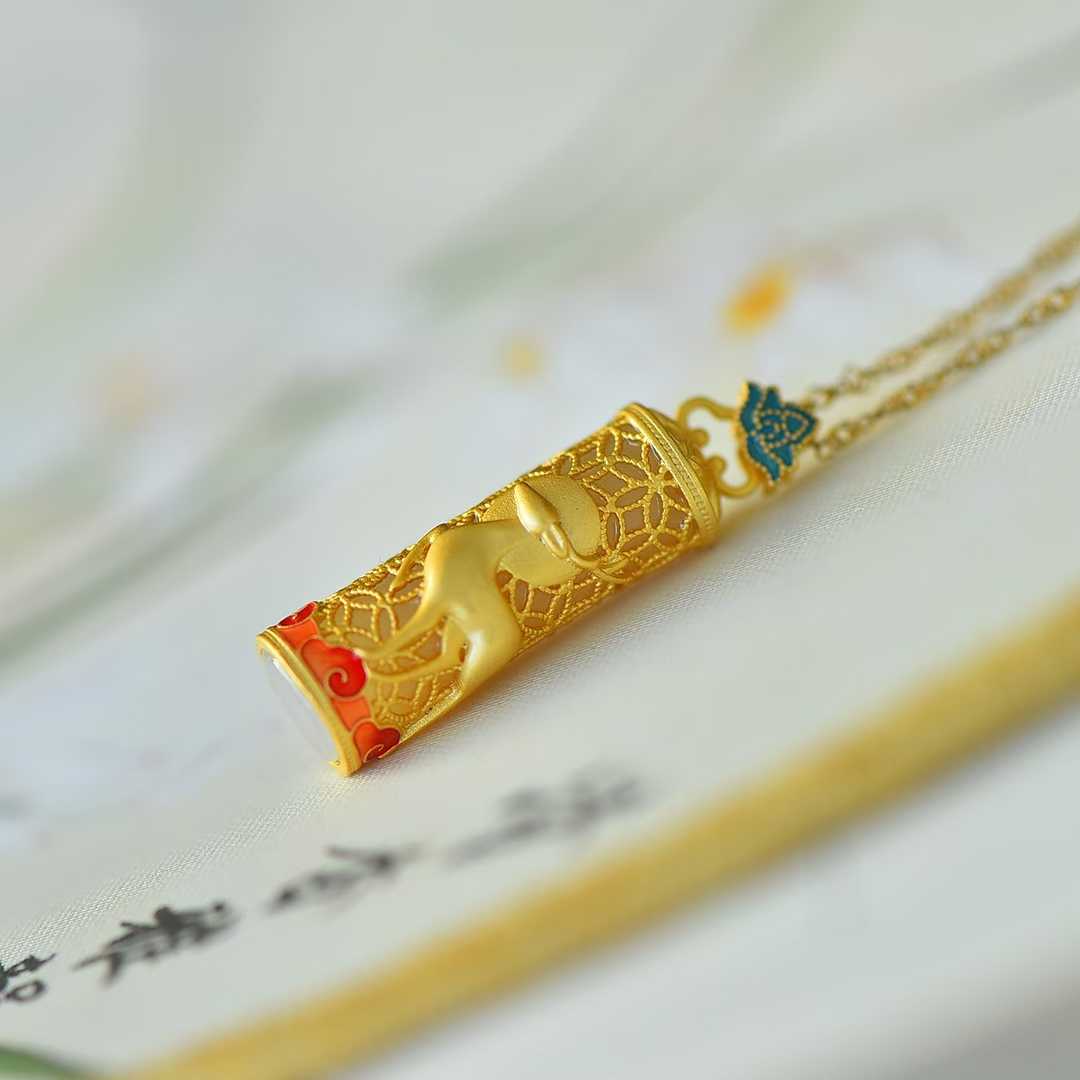 925 Silver Inlaid Hetian Nephrite "Deer & Always With You" Pendant