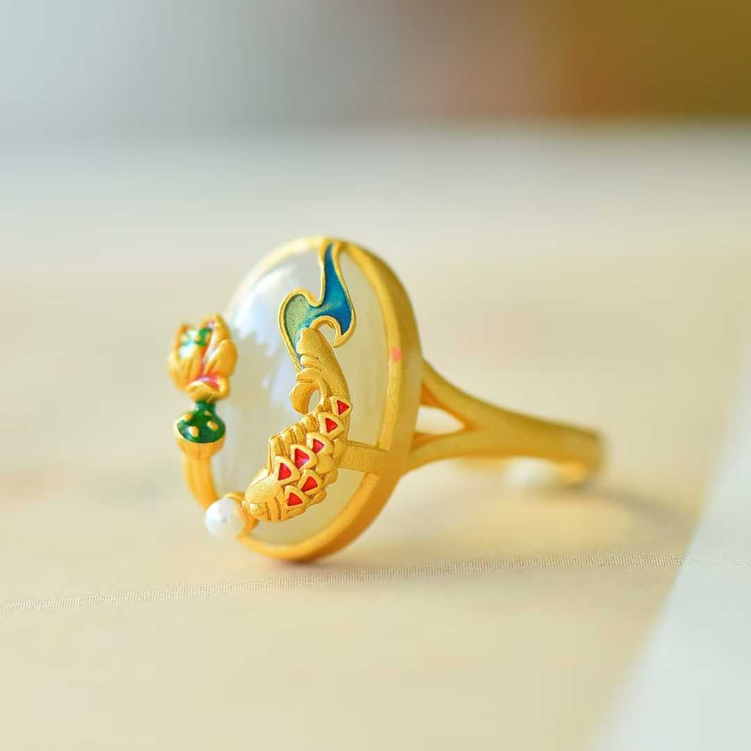 925 Silver Inlaid White Hetian Nephrite "Goldfish & Continuous Years" Auspicious Ring