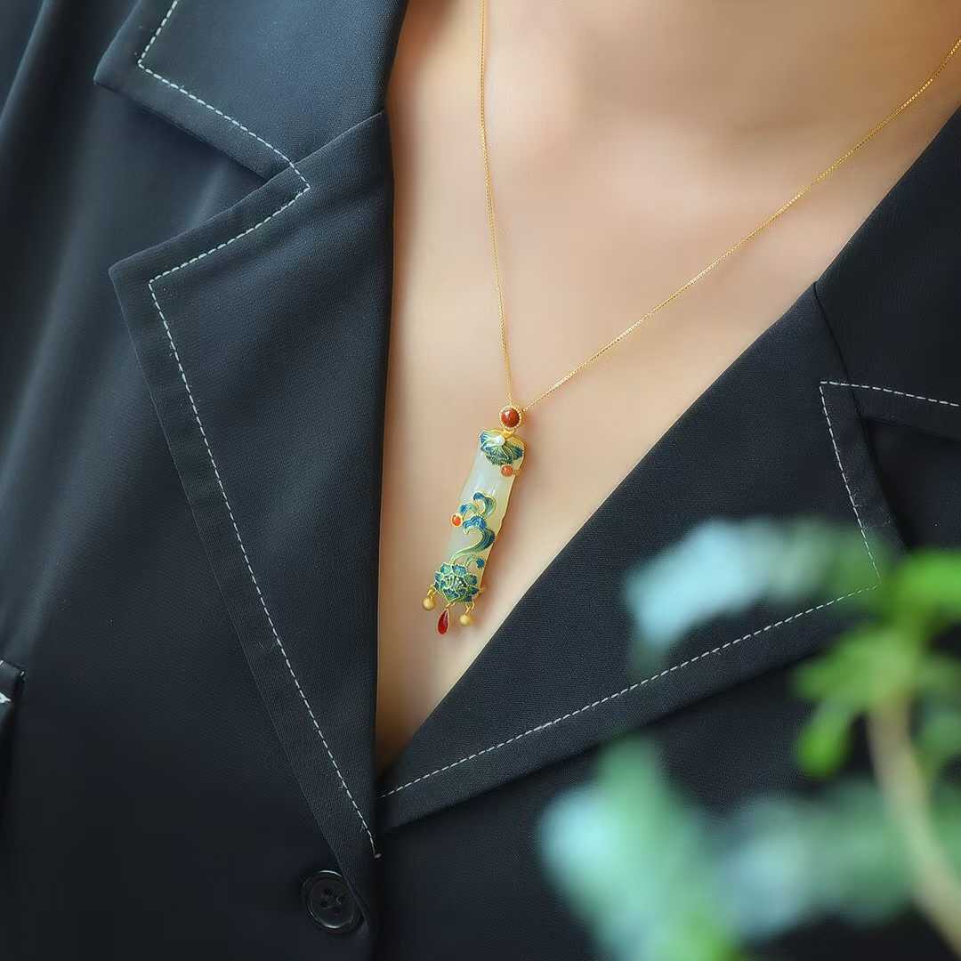 S925 Silver Inlaid Hetian Nephrite "Prosperity & Auspiciousness" Pendant