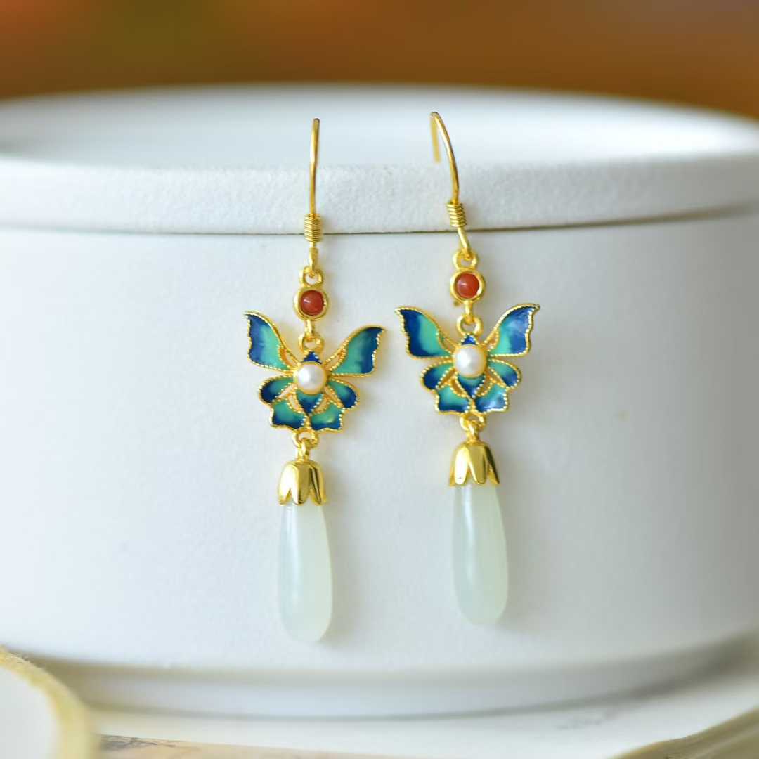 Vintage-Style Silver Inlaid Hetian Nephrite "Butterfly Dancing Gracefully" Jewelry Set