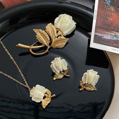 Elegant tulip flower silver needle earrings ladies necklace