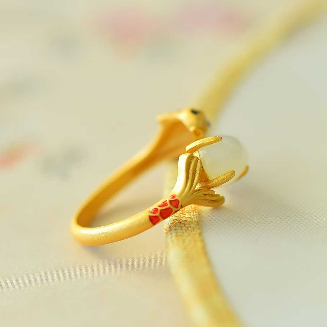 S925 Silver Inlaid Hetian Nephrite "Yearly Surplus (Fish)" Ring