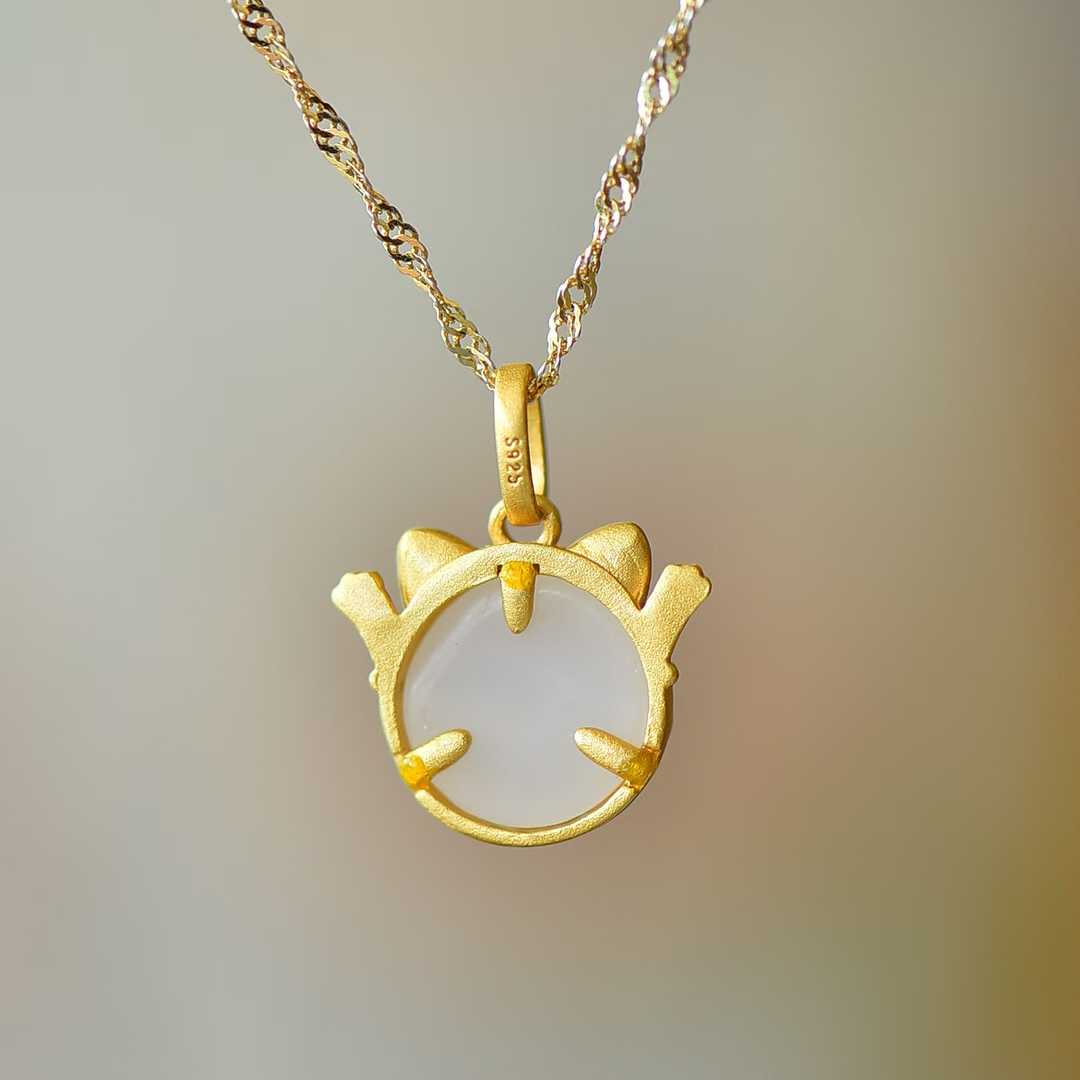 925 Silver Inlaid Nephrite "Lucky Fortune Cat" Pendant