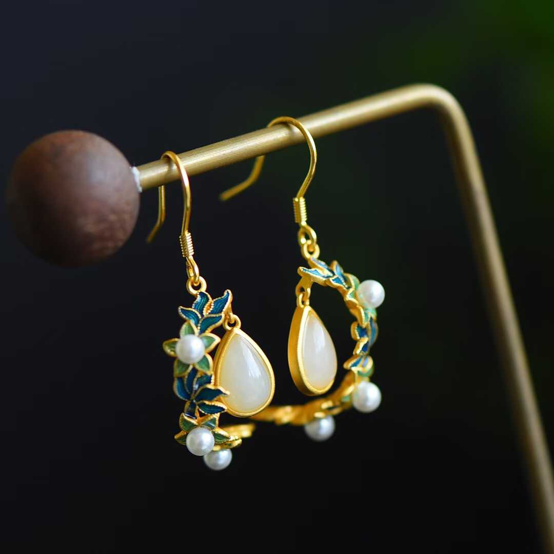 925 Silver Inlaid Nephrite Jewelry Set with Thick Matte Gold