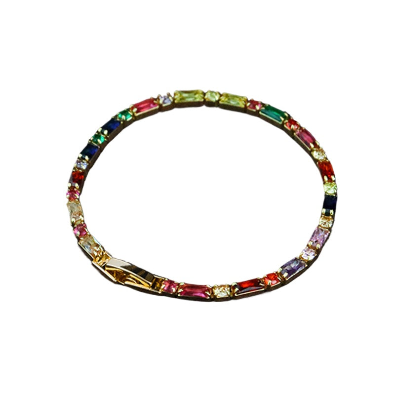 Pulsera de circonitas coloridas con personalidad retro sencilla