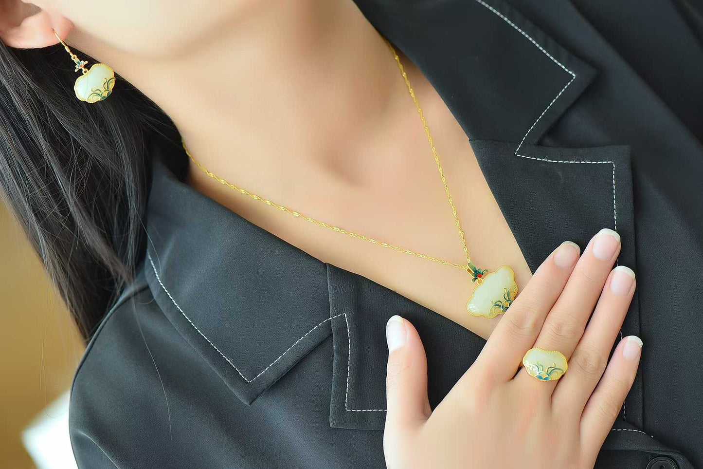 S925 Silver Inlaid Hetian Nephrite "Orchid & Grass Ruyi Lock" Jewelry Set