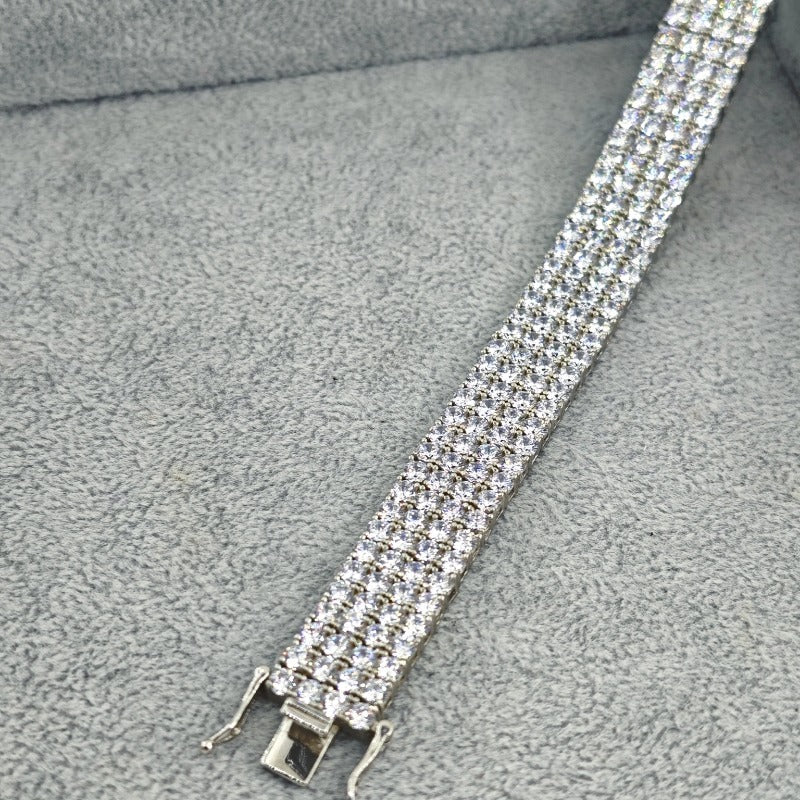 Pulsera de varias hileras de circonita cúbica, moderna, atrevida y brillante✨闪耀方晶锆石宽版手链✨