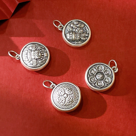 Colgante de plata de ley con diseño de guardián masculino y femenino de estilo étnico