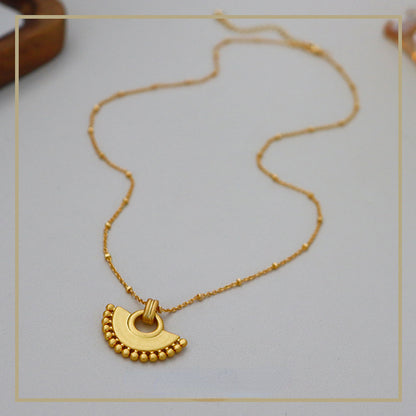Retro Chinese style personalized fan necklace for women