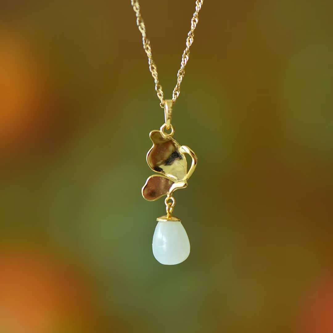 925 Silver Inlaid Hetian Nephrite Butterfly Pendant