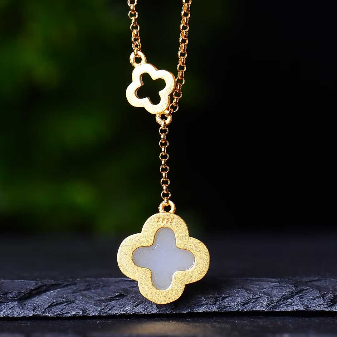 925 Silver Inlaid Nephrite Four-Leaf Clover Pendant
